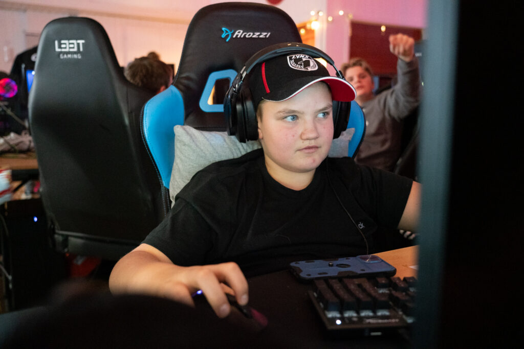 Gutt som gamer